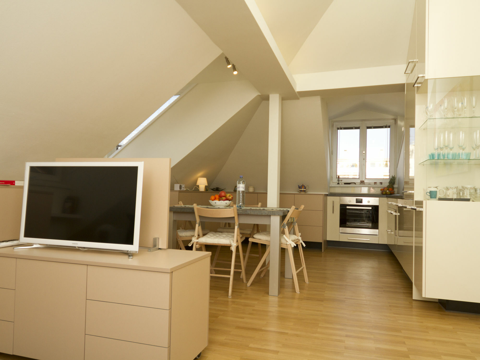 Mariahilf Terrace By Welcome2เวียนนา ภายนอก รูปภาพ