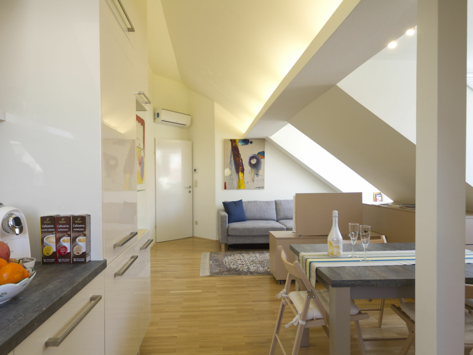 Mariahilf Terrace By Welcome2เวียนนา ภายนอก รูปภาพ